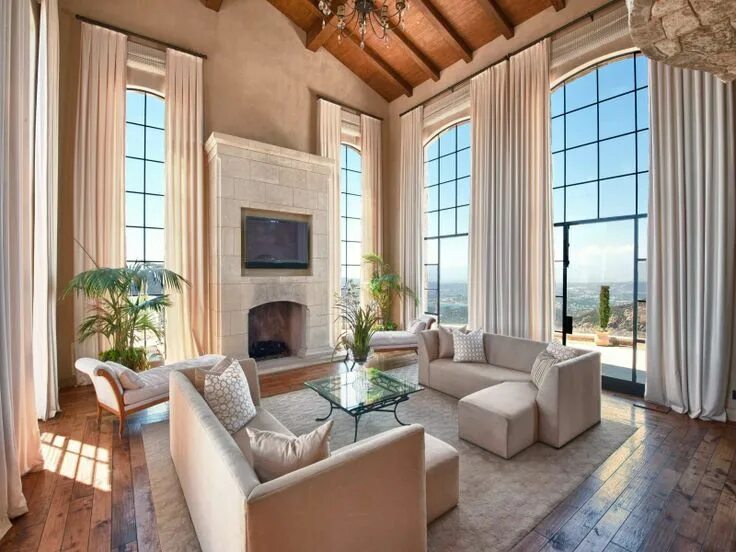 Красивый интерьер внутри дома фото Sotheby's Homes Home, Luxury homes, Elegant living room