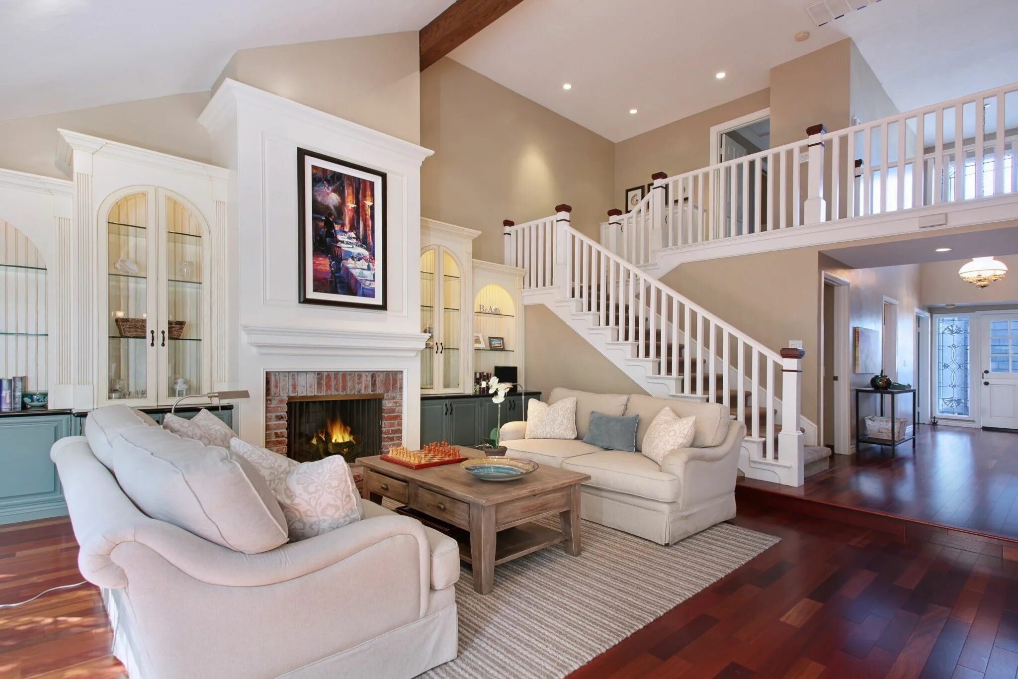 Красивый интерьер внутри дома фото Pin by Ольга Смирнова on Новый дом Stairs in living room, Modern farmhouse livin