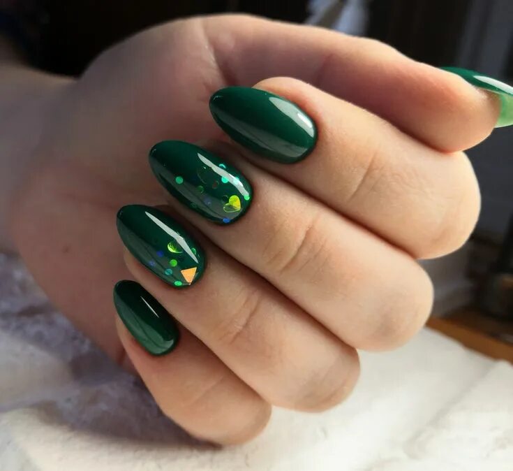 Красивый изумрудный маникюр Пин на доске Manicura de uñas Дизайнерские ногти, Ногти, Маникюр