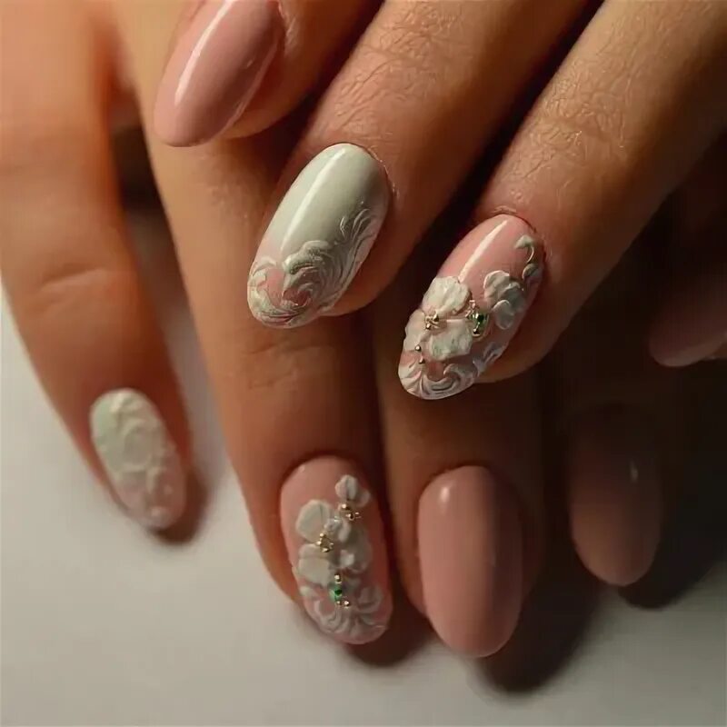 Красивый изысканный маникюр Изысканная лепка в нюдовом маникюре Nails, Beauty