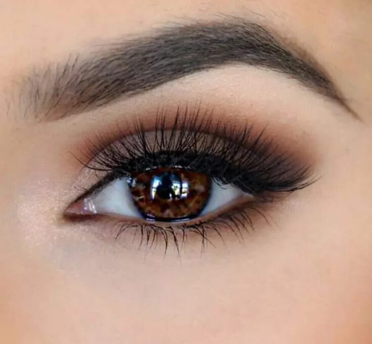 Красивый карий глаз фото Pin by Bareen Wardak on Eyes Brown shadow makeup, Smoky eye makeup, Smokey eye f