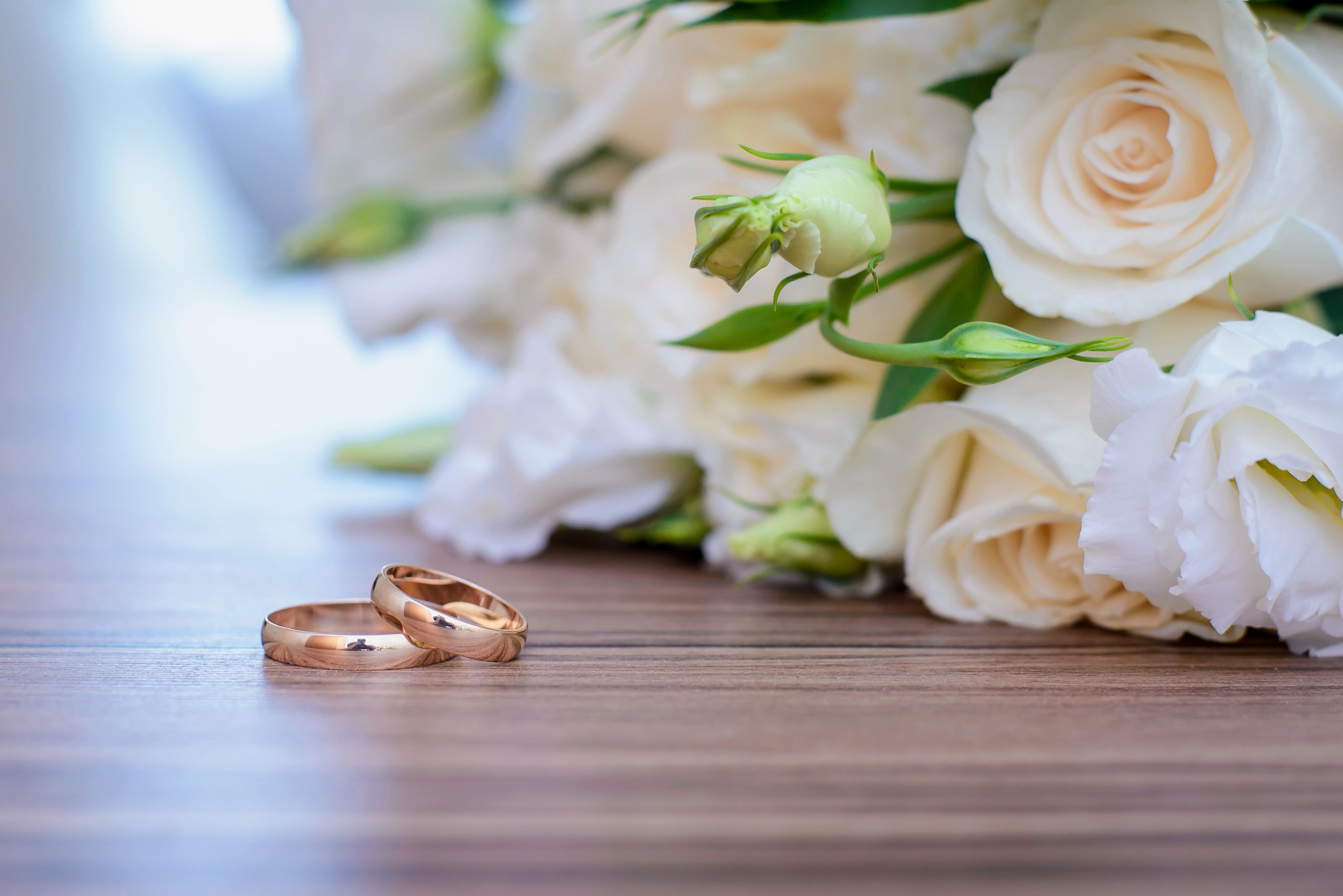 Красивый картинки свадьба 14 Pin en Wedding. Bride. Свадьба. Arreglos de rosas blancas, Rosas blancas, Anillo
