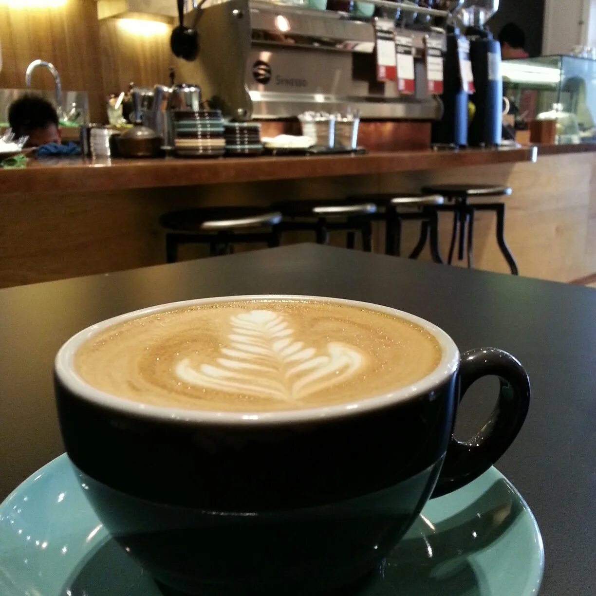 Красивый кофе дома фото 15 Cafes that serve Legendary Coffee in Singapore