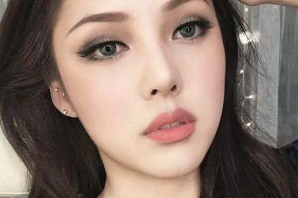 Красивый корейский макияж на русские глаза Make up Hàn Quốc tone hồng phong cách Tây bạn cần chú ý về trang điểm mắt và đán