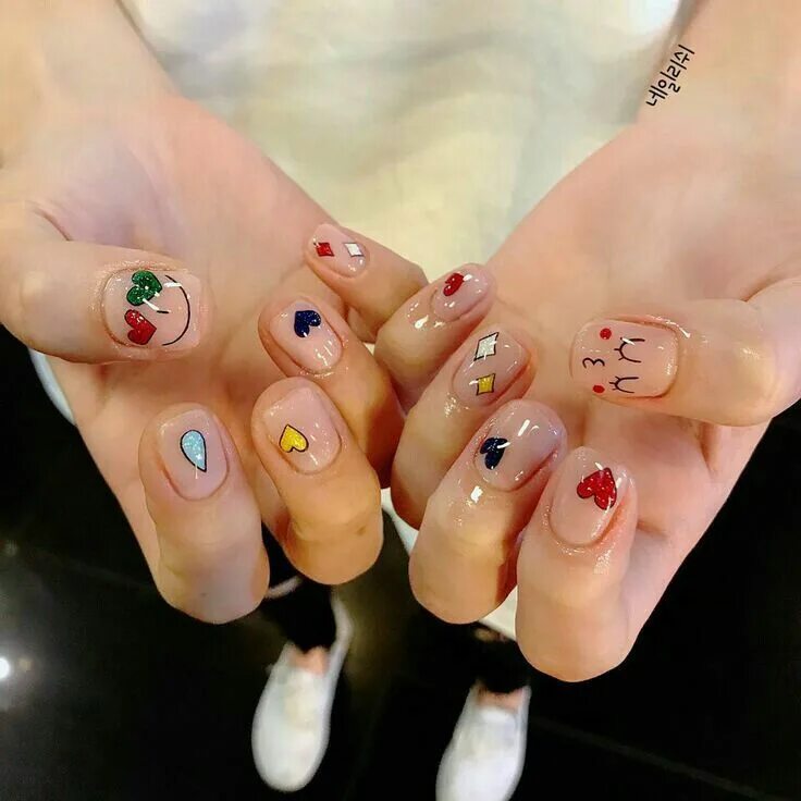 Красивый корейский маникюр Pin on nail Cute nails, Simple nails, Manicure