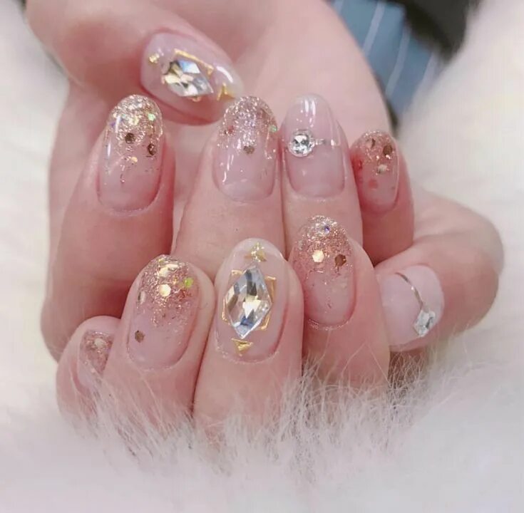Красивый корейский маникюр 34 auffällige Chrom-Nail-Art-Designs für 2019 - Bling Nails - #auffällige Nail A