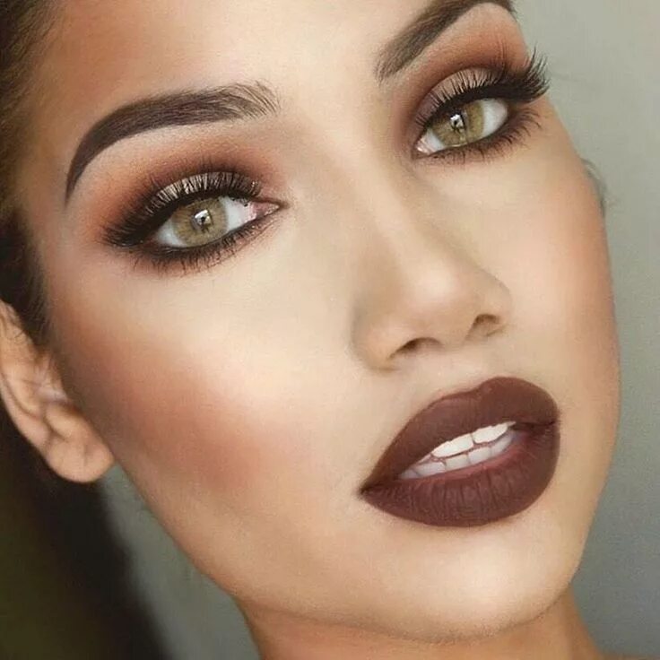 Красивый коричневый макияж глаз See this Instagram photo by @makeupbyalinna * 10.2k likes Lipstick on brown skin