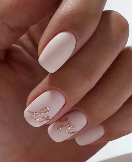 Красивый короткий маникюр 2020 Пин от пользователя Hela CHKIR на доске Vernis à ongles в 2022 г Красивые ногти,