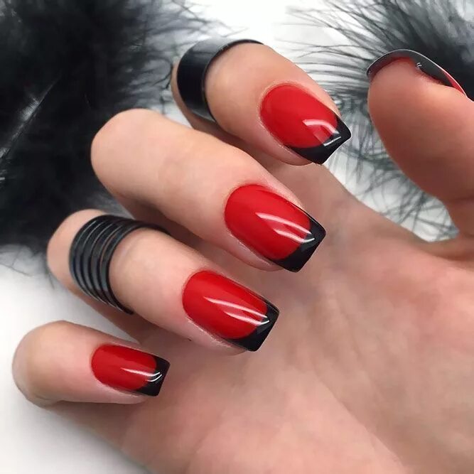 Красивый красно черный маникюр с дизайном Manis That Will Make You Adore Squoval Nails Squoval nails, Black nail designs, 