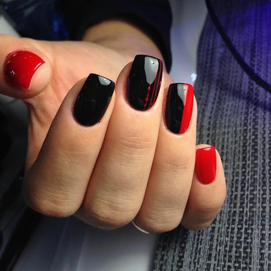 Красивый красно черный маникюр с дизайном The Most Popular Summer Nail 2023 Summer Nails Nails, Pretty nails, Nail designs