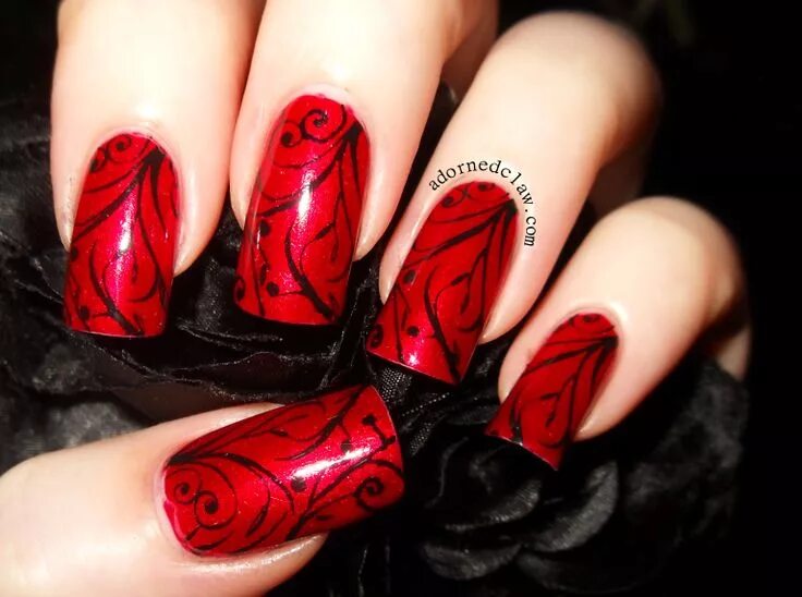 Красивый красно черный маникюр с дизайном 31DC2014 Day 15 Delicate Print Nails