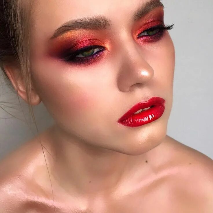 Красивый красный макияж Dramatic red ❤ Dramatic eye makeup, Dramatic makeup, Eye makeup