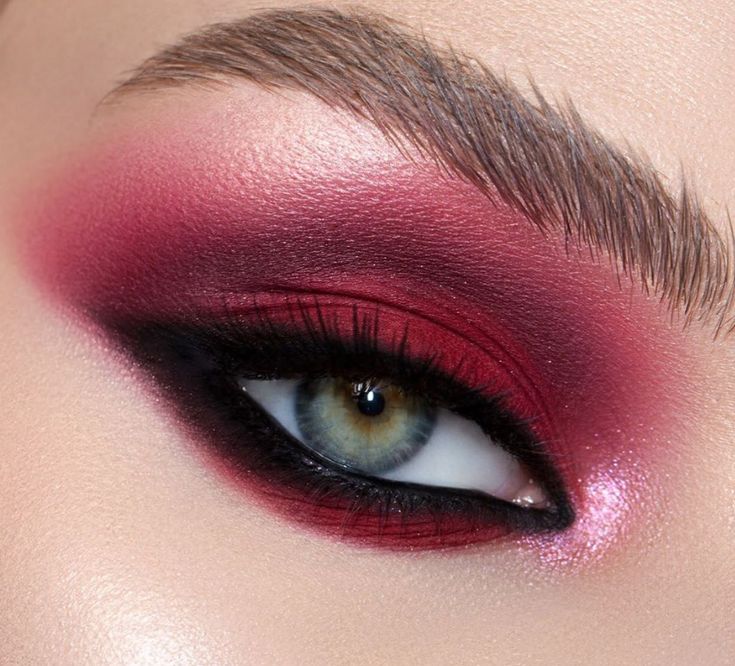 Красивый красный макияж глаз Love Eyeshadow Palette Eye makeup, Eyeshadow, Makeup news