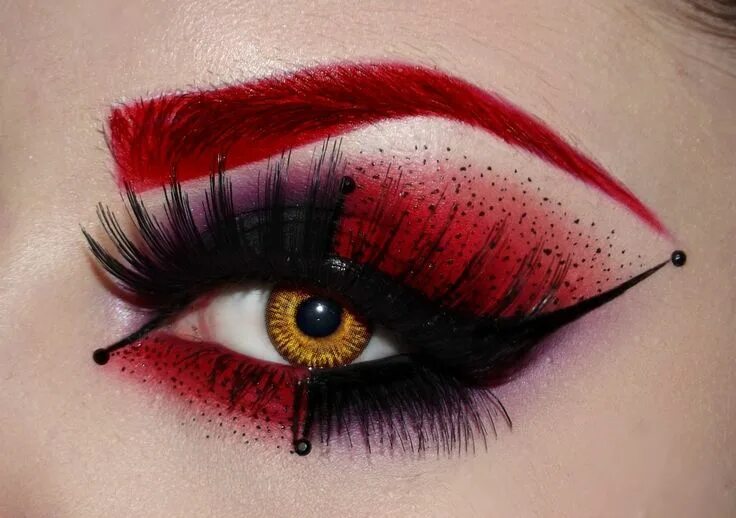 Красивый красный макияж глаз Harley Quinn by KikiMJ.deviantart.com on @deviantART Eye makeup designs, Hallowe