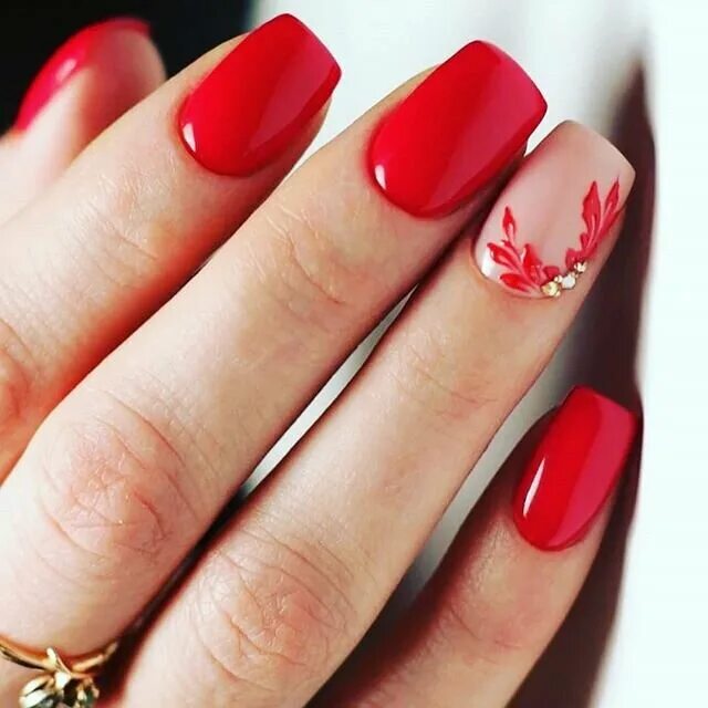 Красивый красный маникюр на короткие ногти Beauty Prigovor, beauty salon, Moscow, Zemlyanoy Val Street, 29с1 - Yandex Maps