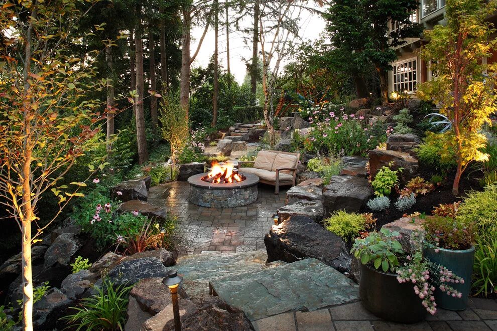 Красивый ландшафт на даче фото Backyard Renovation - Классический - Дворик - Сиэтл - от эксперта Alderwood Land