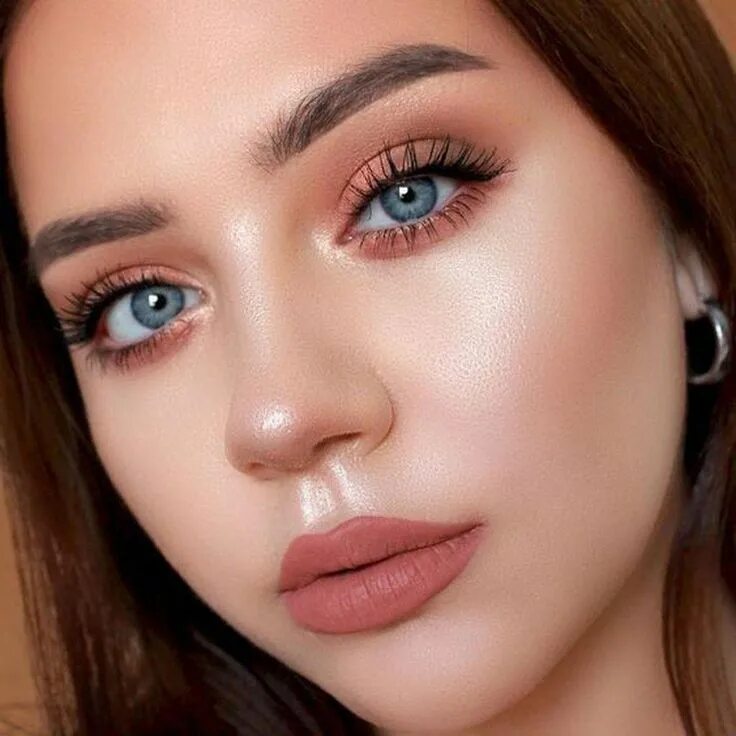 Красивый легкий макияж глаз 20+ Flawless Eye Makeup Ideas For Teen Style #eyemakeup Blue eye makeup, Natural