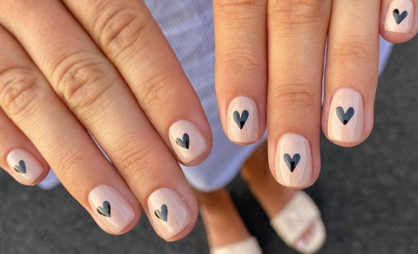 Красивый легкий маникюр на короткие 15 Super Cute DIY Nail Art Manicures for Short Nails in 2024 Nail art diy, Easy 