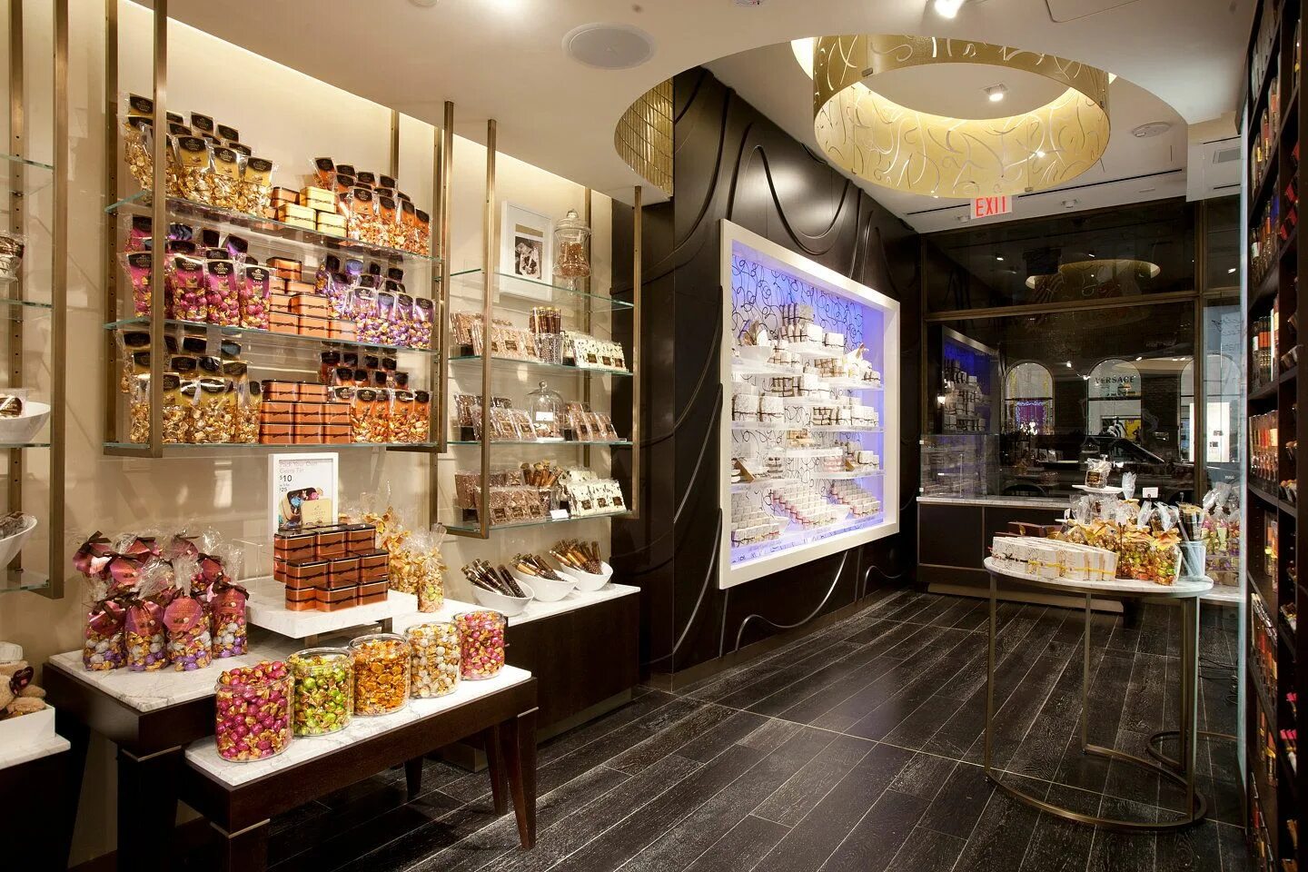 Красивый магазин фото D-ASH Design Completes New Godiva 5th Avenue NY Flagship Boutique Restaurant int