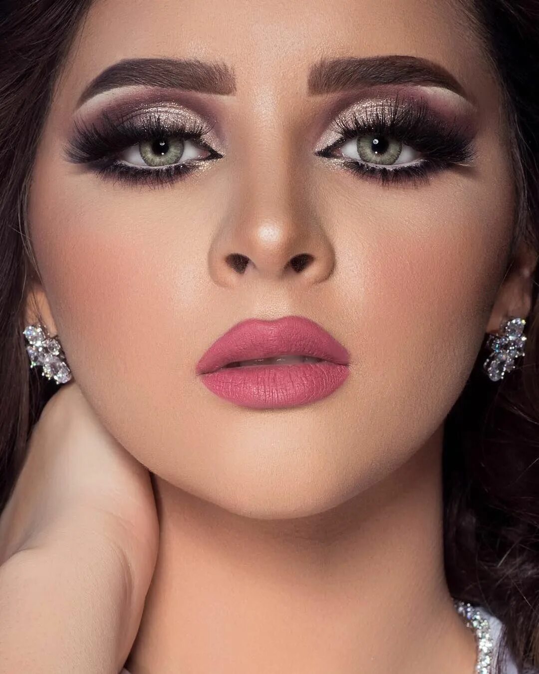 Красивый макияж Get Inspired with DIY Makeup Tutorials for Women