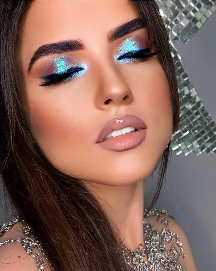 Красивый макияж 2024 года Makeup & hairstylist LA, California on Instagram: "Давно я таких макияжей не рис