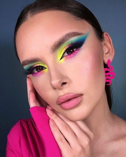 Красивый макияж 2024 пинтерест Top 10 экзотический макияж ideas and inspiration