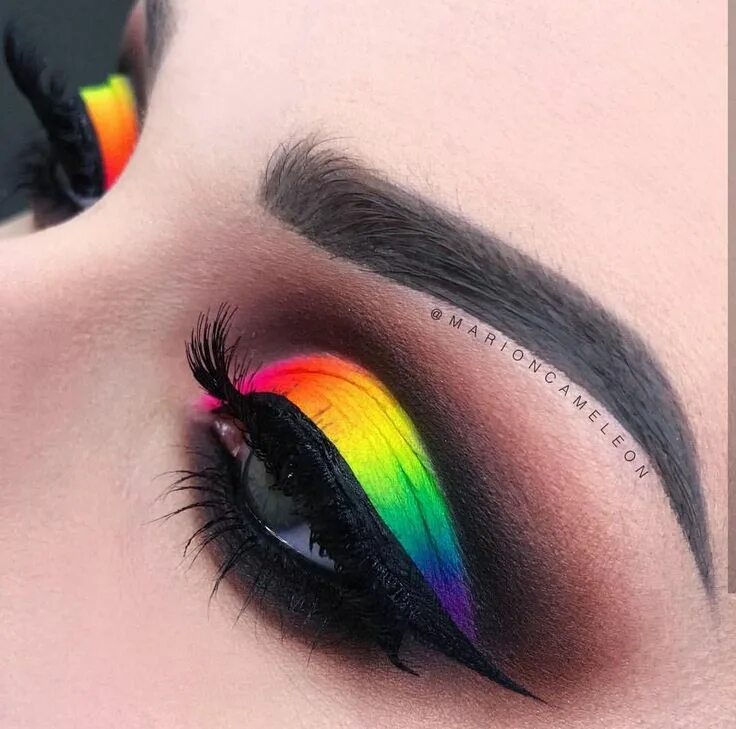 Красивый макияж 6 лет радужный Pin by brittany garcia on maquillaje Rainbow eye makeup, Eye makeup art, Colorfu