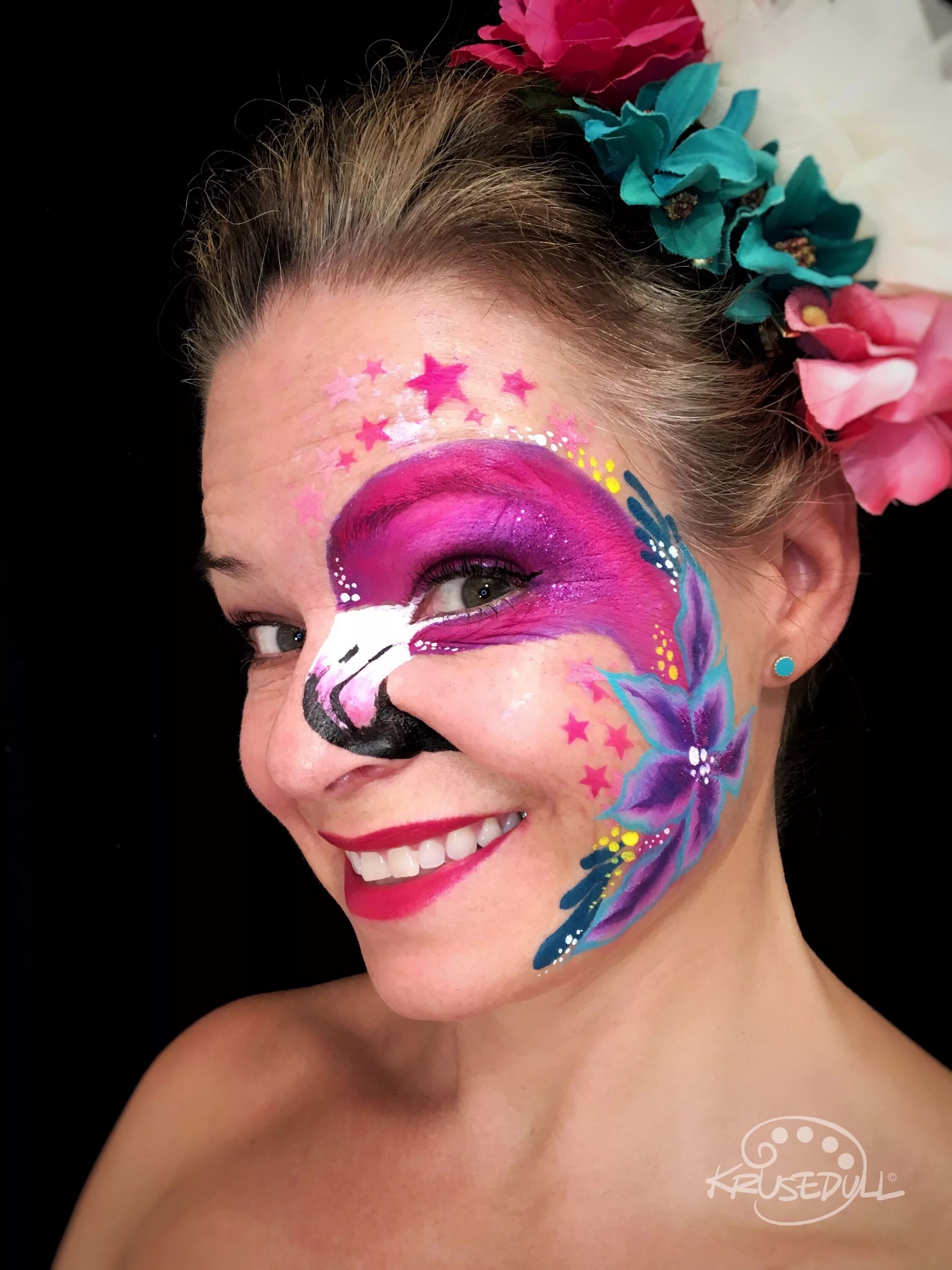 Красивый макияж аквагримом Flamingo face paint Face painting designs, Face painting halloween kids, Face pa