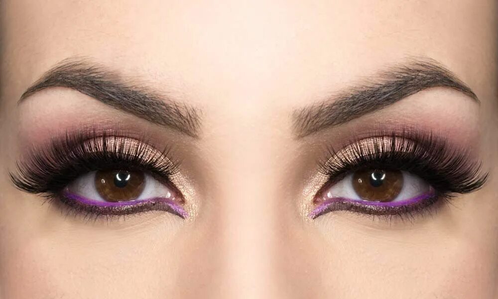 Красивый макияж без подводки Brown and purple graphic make-up for a spectacular look! Trucco occhi, Trucco gr
