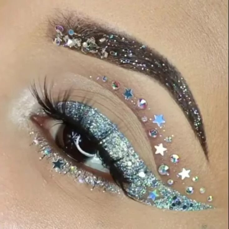 Красивый макияж блестящий Pin by Triinu Akimseu on Swarovski crystal makeup Crystal makeup, Eye makeup, Gl