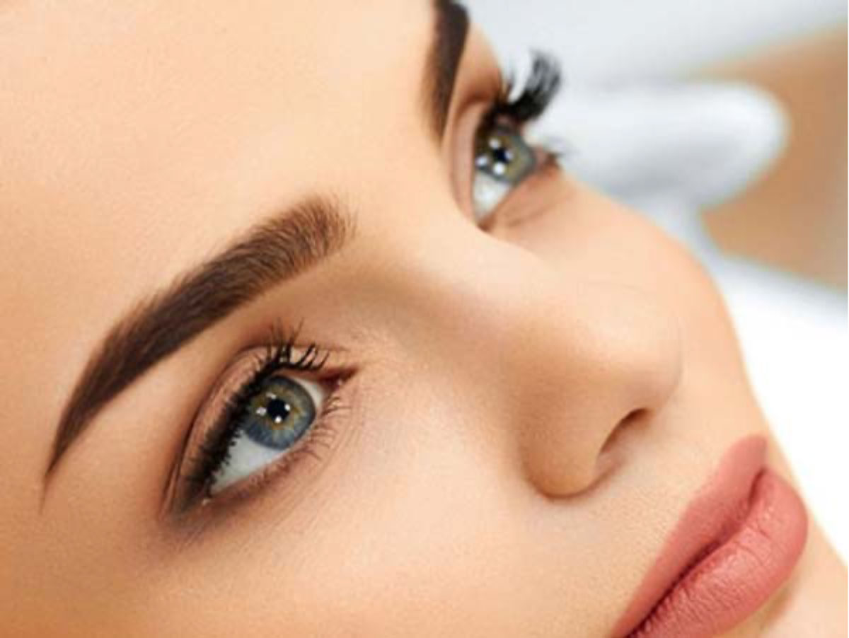 Красивый макияж брови Natural Permanent Makeup: Choosing the Right Studio