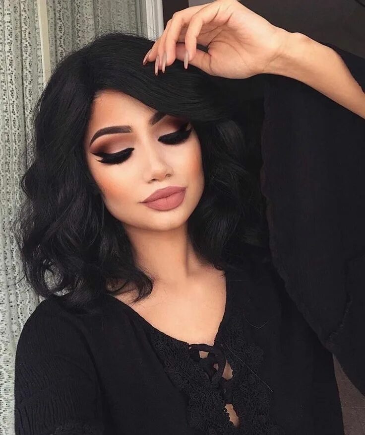 Красивый макияж черные волосы Pin on makeup Nude eye makeup, Makeup looks, Hair makeup