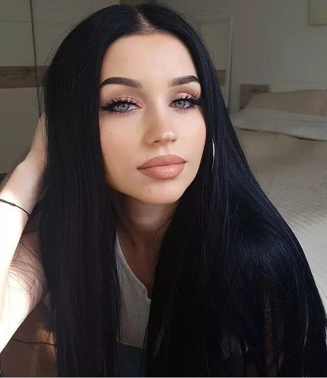 Красивый макияж черные волосы Pin on Make Up Hair beauty, Dark hair, Gorgeous makeup