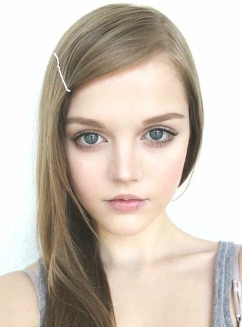 Красивый макияж девочке 13 лет anastasia serdukova Dakota rose, Hair styles, Beauty