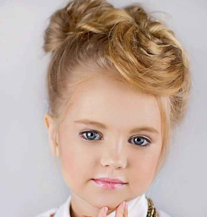 Красивый макияж для детей 10 лет On the children's make-up: for the baby photo shoot, beautiful examples at age 1
