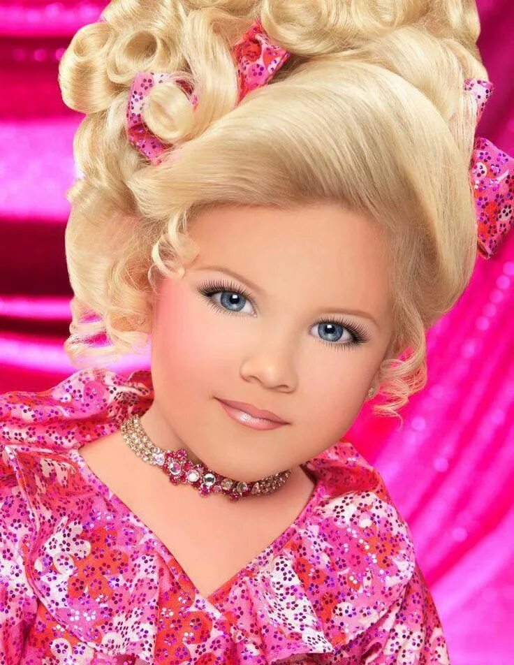 Красивый макияж для детей 10 лет toddlers and tiaras Photo: T&T glitz Toddlers and tiaras, Glitz pageant hair, Pa