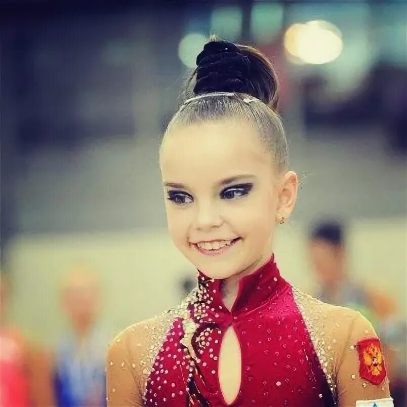 Красивый макияж для художественной гимнастики #Фото_подборка #Дина_Аверина 2013 Арина и Дина Аверины ОФК Official Group VK