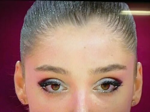 Красивый макияж для художественной гимнастики I love Aliya Mustafina's makeup Sleek hairstyles, Hair makeup, Hair beauty