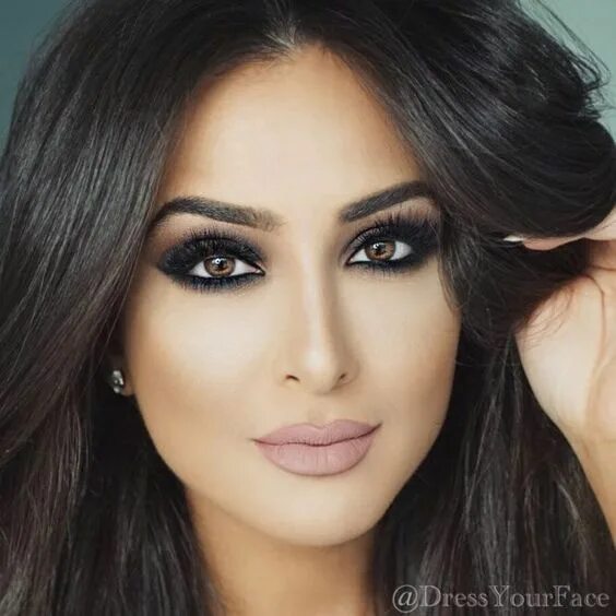 Красивый макияж для карих глаз The Perfect Black Eye Makeup To Flaunt Your Look in 2024 Black eye makeup, Smoke