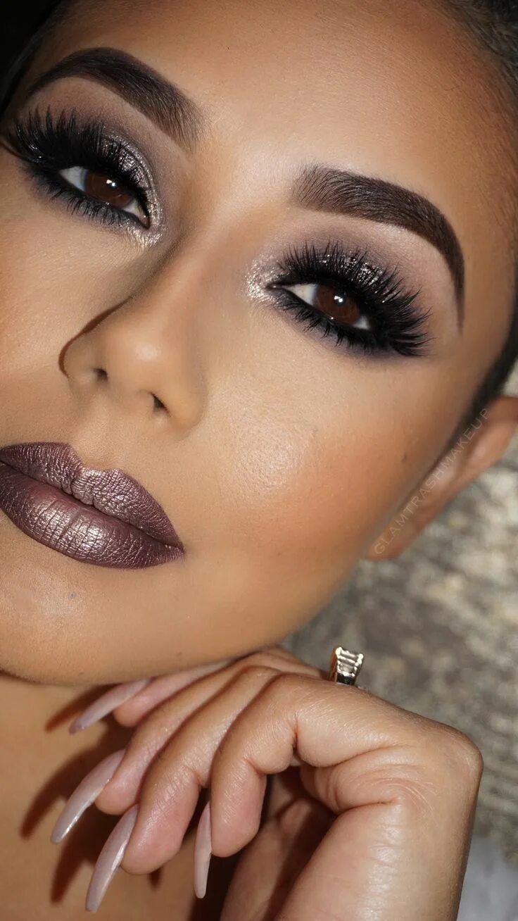 Красивый макияж для карих глаз фото Smoky eye metallic lip Eye makeup images, Makeup obsession, Eye makeup pictures