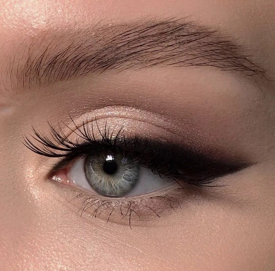 Красивый макияж для нависающих век Pin on Makeup