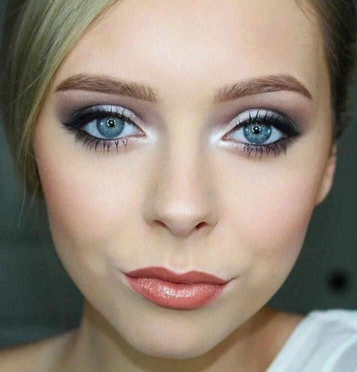 Красивый макияж для серо голубых глаз Pin by Andy Stäbler on Bride Dramatic eye makeup, Blue eye makeup, Eye makeup