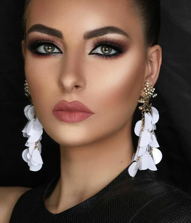 Красивый макияж дома Pin on Wedding- Makeup Bridal smokey eye makeup, Bridesmaid makeup, Smokey eye m
