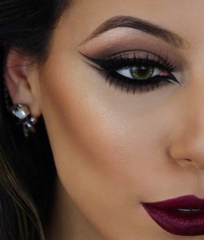 Красивый макияж фото Boda Make up Top makeup products, Top makeup artists, Hair makeup