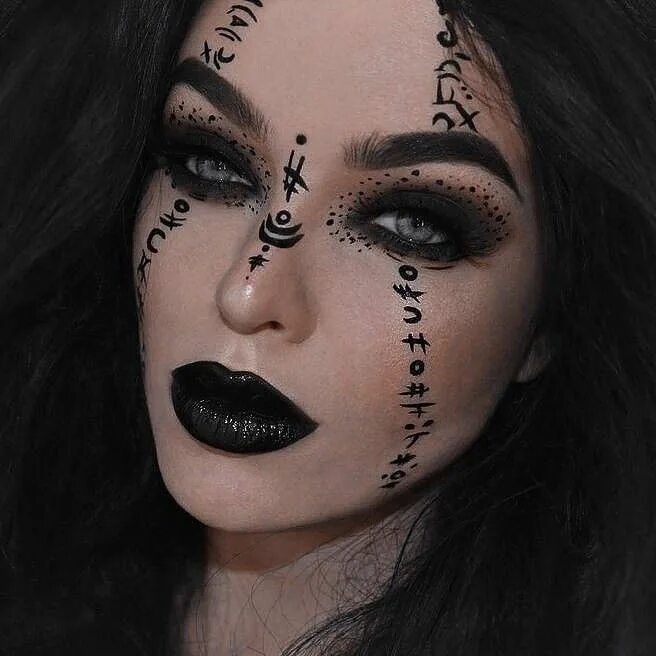 Красивый макияж фото на хэллоуин Halloween icons Halloween makeup witch, Creepy halloween makeup, Halloween makeu