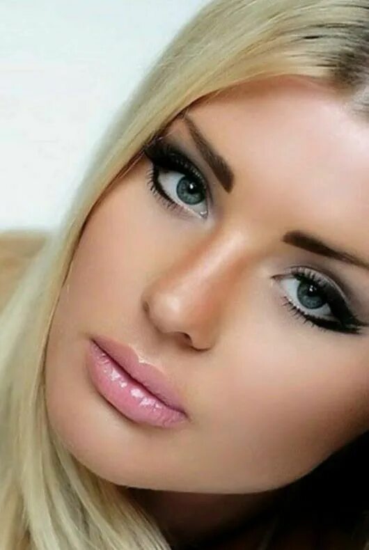 Красивый макияж фото самый шикарный для блондинок Pin by Linda & Jim Husband/Wife T on Faces Beauty face, Beautiful face, Beauty g