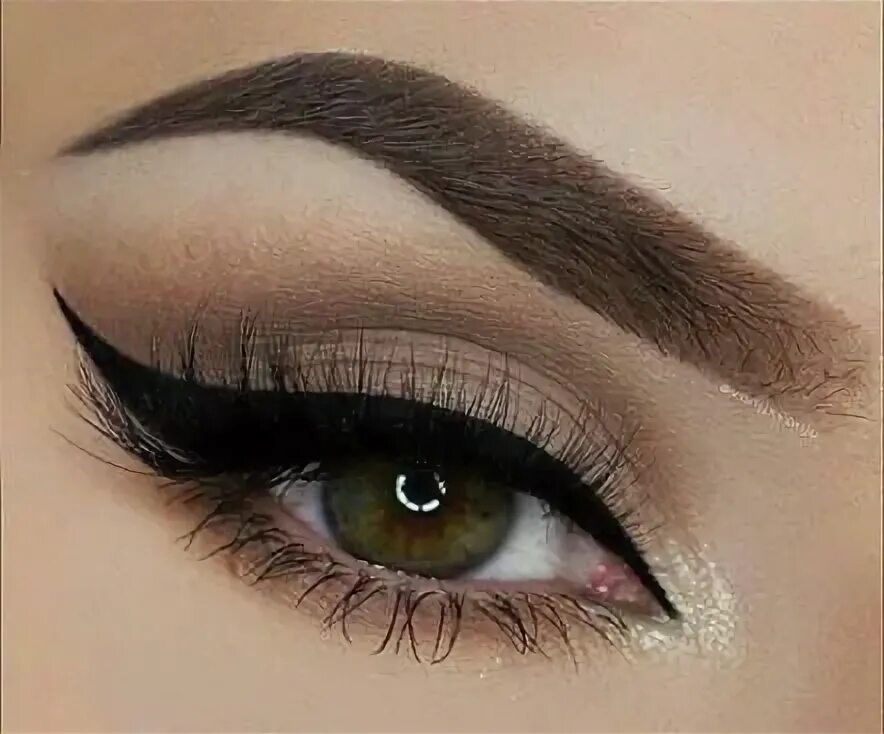 Красивый макияж глаз со стрелками 58 Ideas eye makeup natural tutorial eyebrows for 2019 #makeup #eye Eye makeup, 