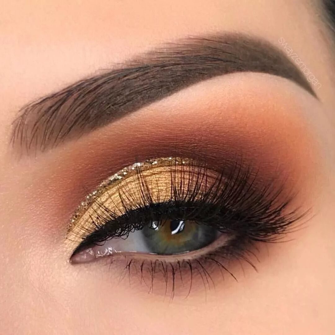 Красивый макияж глаз тенями Soft Glam Palette @swayzemorgan #abhsoftglam Gold eye makeup, Eye makeup tips, B
