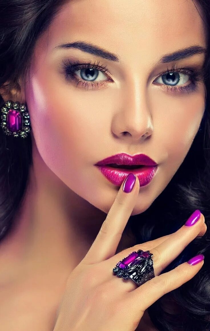 Красивый макияж и маникюр Pin by Joecondo on Beautiful! Beauty make up, Beauty, Beautiful lips