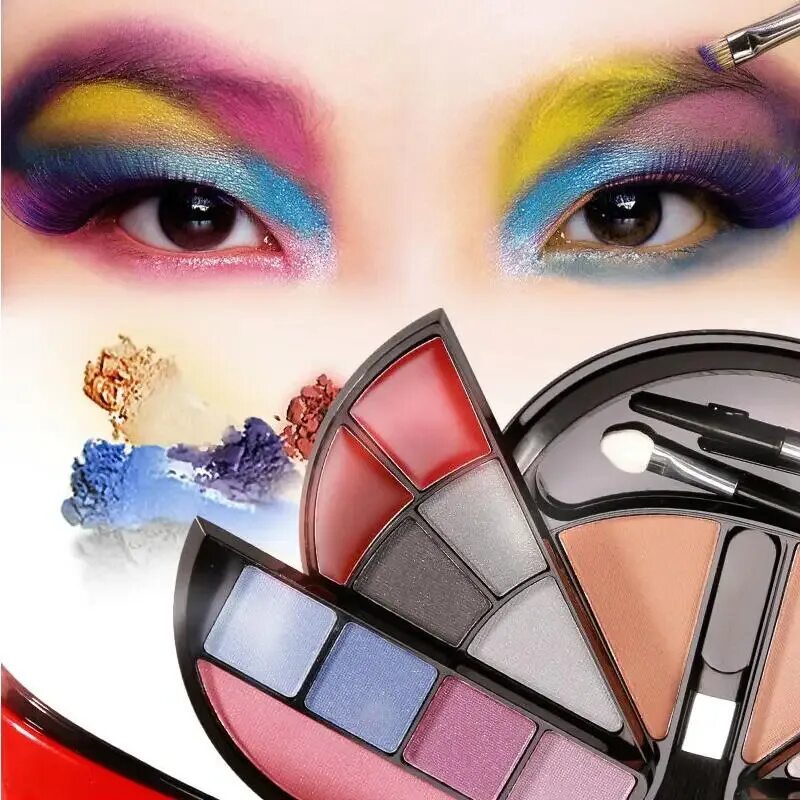 Красивый макияж из детской косметики Ladybug Shape Cosmetic Makeup Set Child Makeup Kit Kids Gift Makeup Tools Set In
